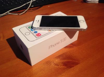 iPhone 5s 64gb cost $400/ipad 3 64gb cost $330